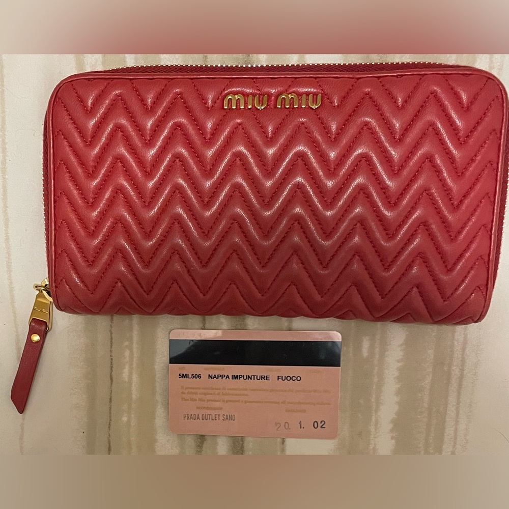Miu Miu Authentic Vintage Red Quilted Leather Long Wallet w/ Gold Hardware